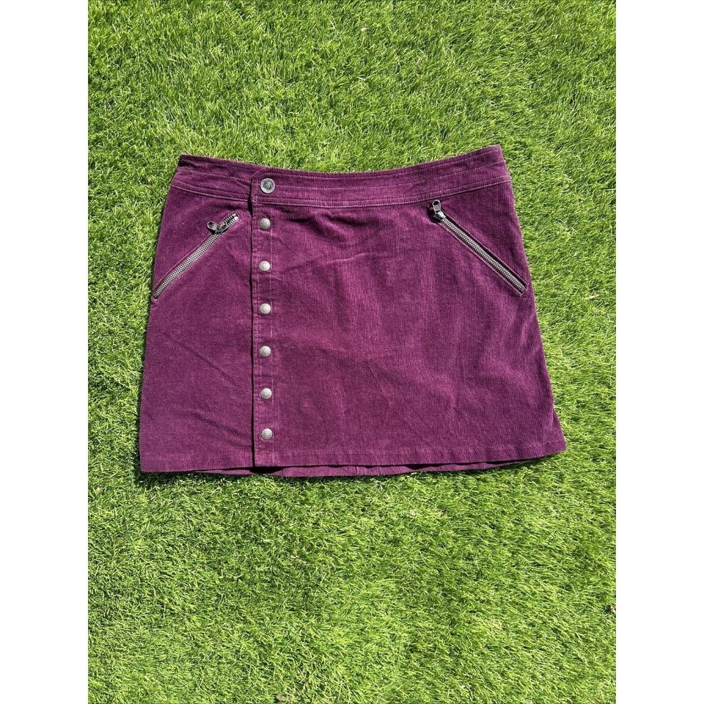 Kuhl Streamline Skirt Plum Corduroy Zipper Pocket Snap Hiking Women’s 8